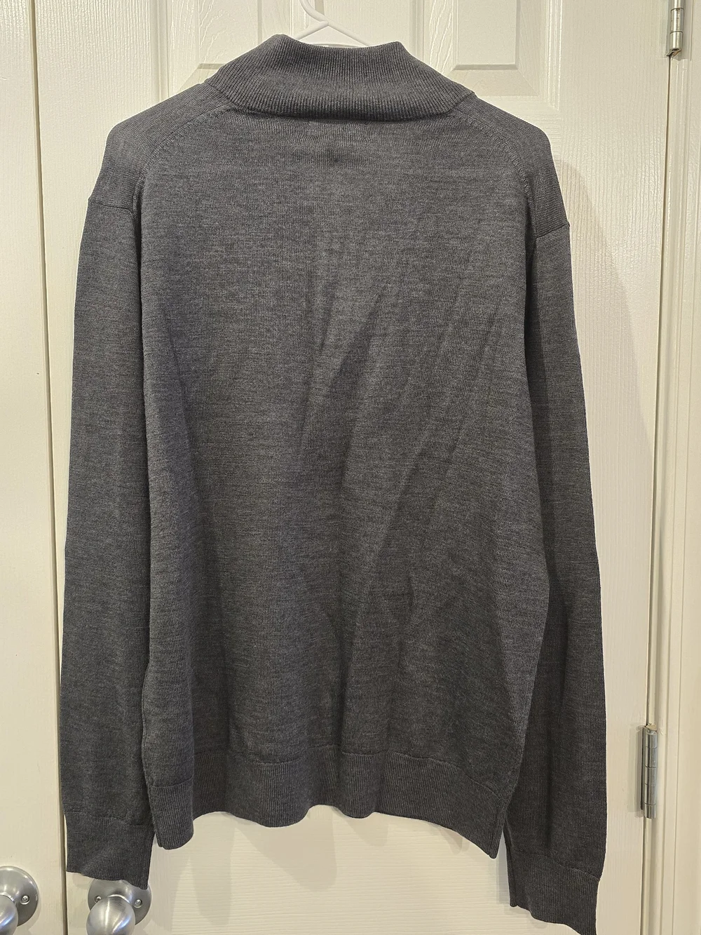 NWT Banana Republic Men's Charcoal Merino Wool Quarter-Zip Sweater - Large
